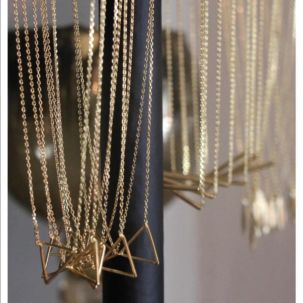Gold ๐FEATHER necklace ๐